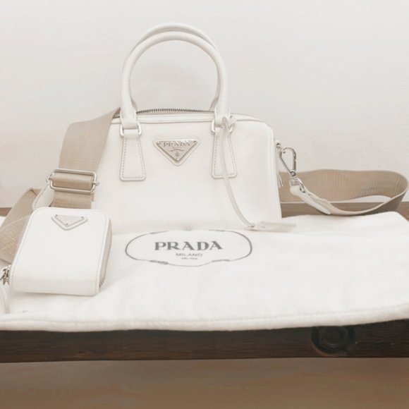 PRADA Saffiano Lux leather top handle in white - Picture 7 of 10